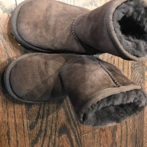 Girls ugg boots
